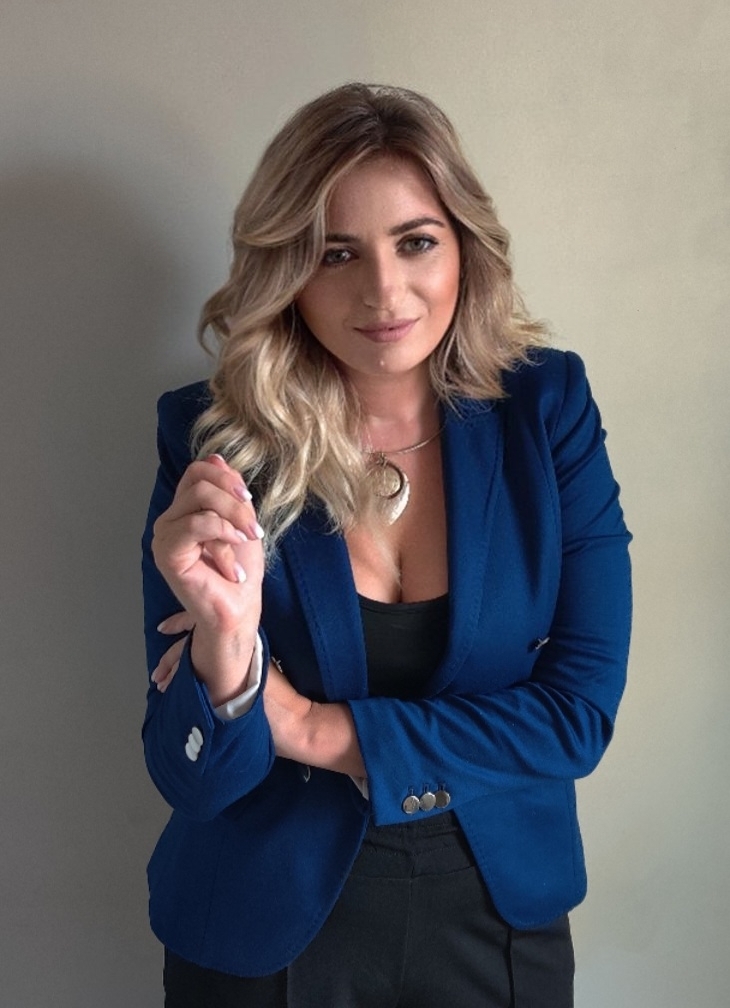 Avatar image for Raluca Buna